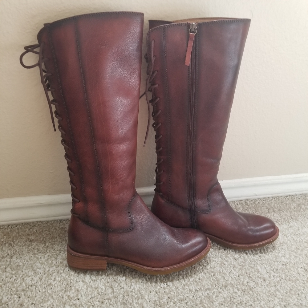 Sofft Kristie Corset Boot